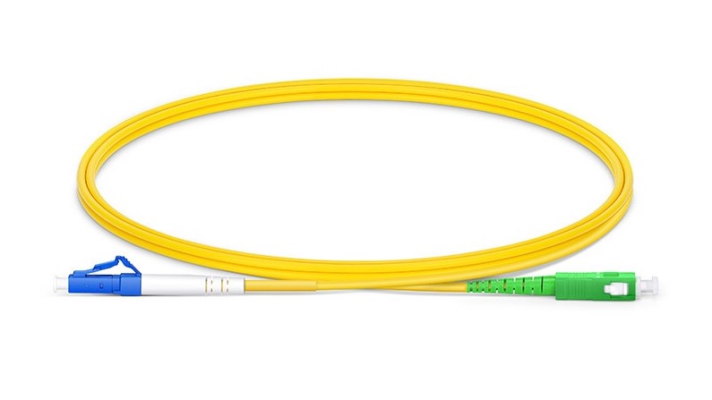 Ukázka patch kabelu s konektorem LC/PC a SC/APC