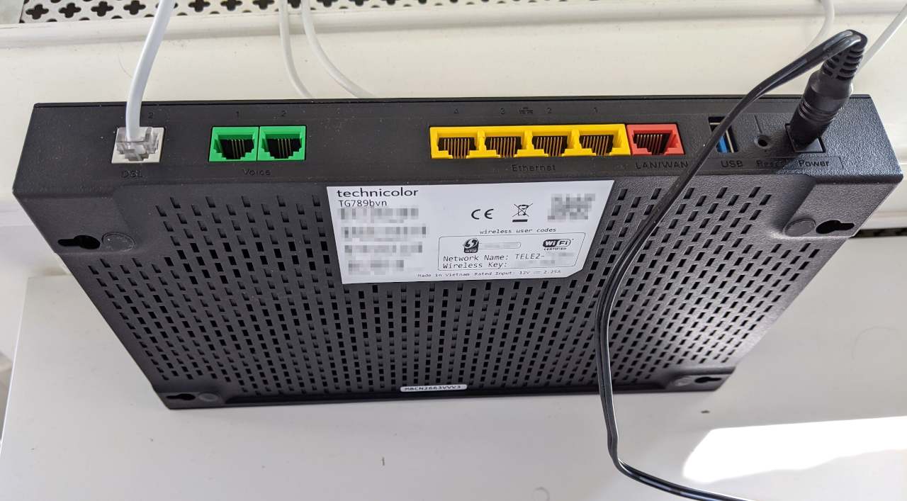 Konektory modemu Technicolor